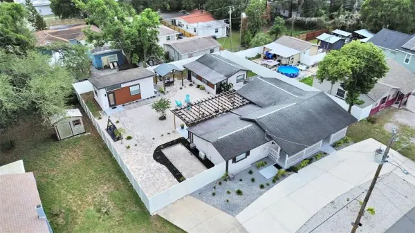 1215 E Curtis Street, Tampa, FL, 33603