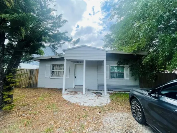 8716 N Tangerine Place, Tampa, FL, 33617