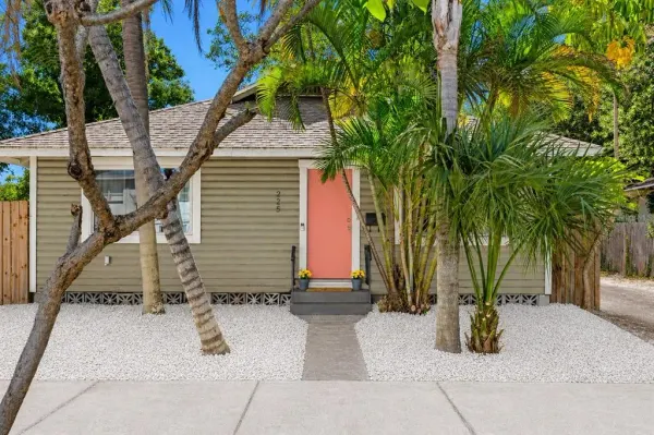 225 35th Street S, St Petersburg, FL, 33711