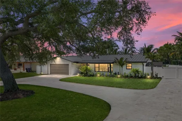 4201 37th Street S, St Petersburg, FL, 33711