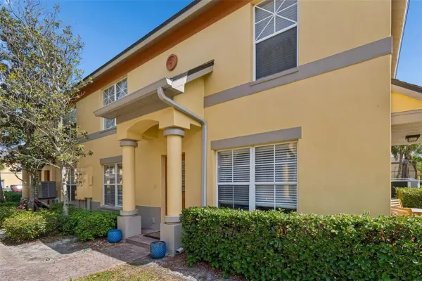 3863 Island Way, St Petersburg, FL, 33705