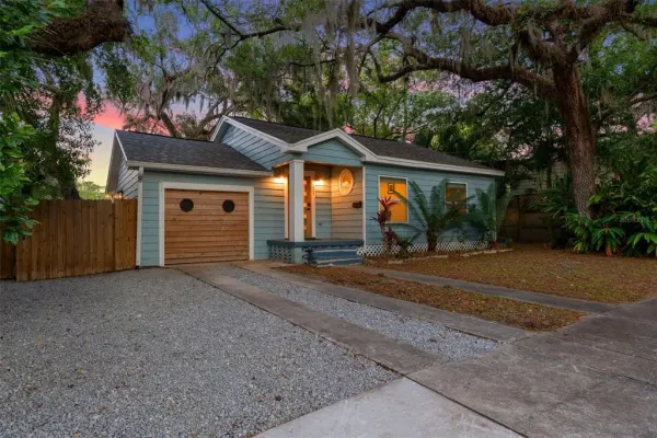 1502 E Park Circle, Tampa, FL, 33610