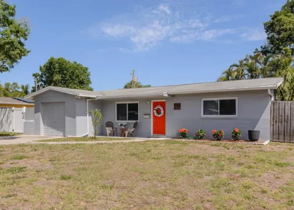 1435 77th Avenue N, St Petersburg, FL, 33702