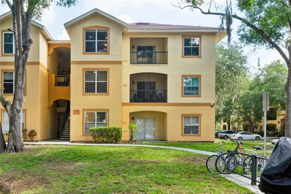 5618 Pinnacle Heights Circle, Unit 312, Tampa, FL, 33624