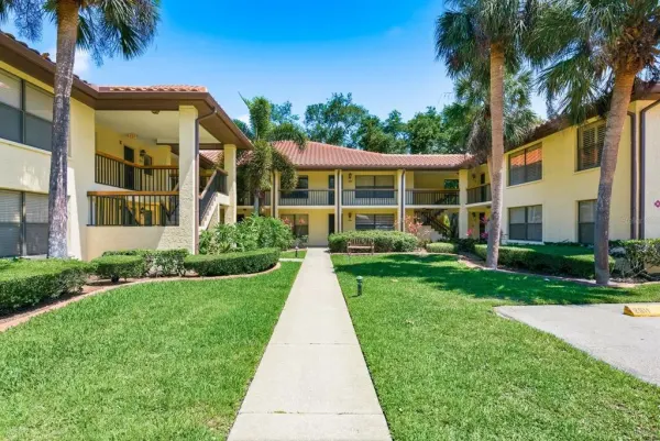 2614 Hammock Court, Unit 2614, Clearwater, FL, 33761