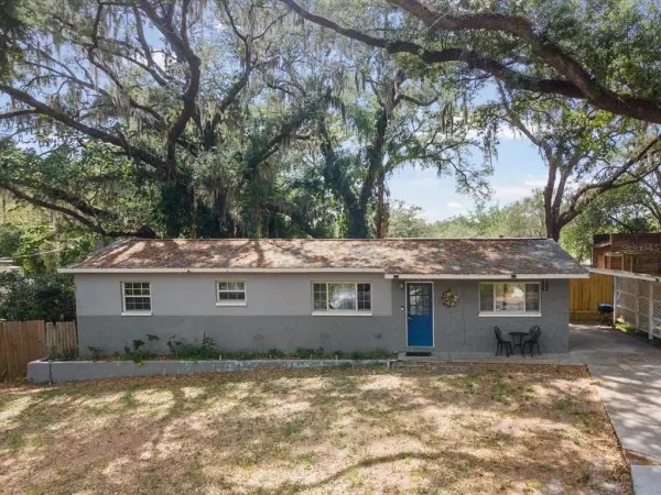 8512 N 29th Street, Tampa, FL, 33604