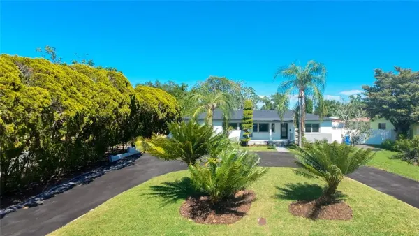 936 Alcazar Way S, St Petersburg, FL, 33705