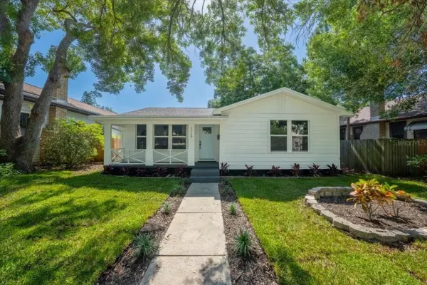 1110 12th Street N, St Petersburg, FL, 33705