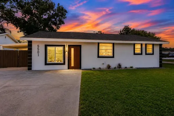 5501 N Albany Avenue, Tampa, FL, 33603