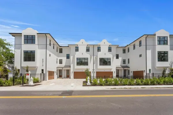 5210 Bayshore Boulevard, Unit 2, Tampa, FL, 33611