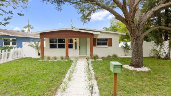 7042 Dartmouth Avenue N, St Petersburg, FL, 33710