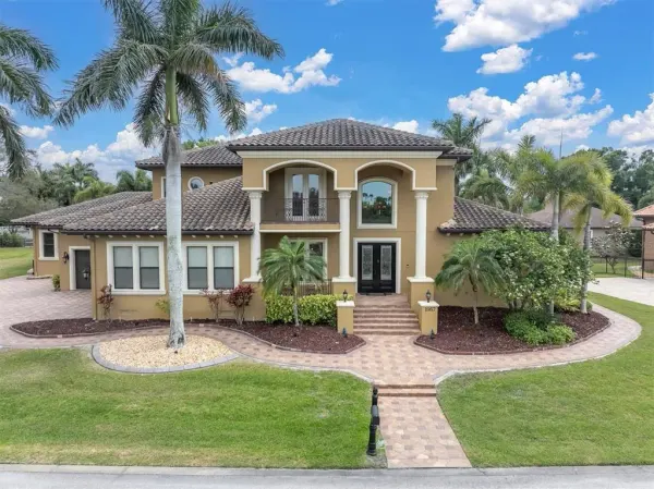 1067 Ashland Avenue, Tarpon Springs, FL, 34689