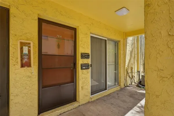 7614 NACIDO COURT UNIT 7614, TAMPA, FL, 33615