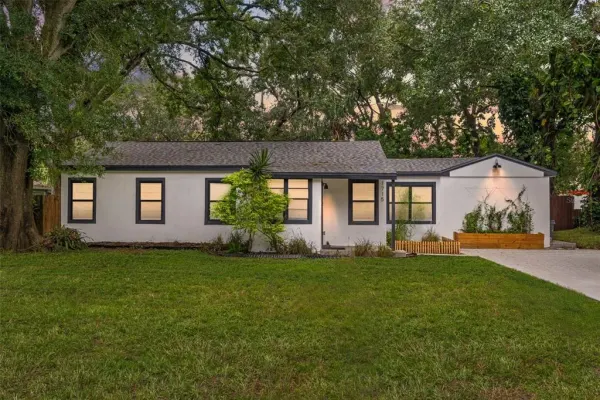 1715 N Alexander Road, Tampa, FL, 33603