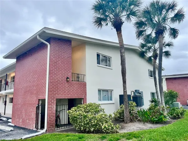 4550 Overlook Drive NE, Unit 156, St Petersburg, FL, 33703