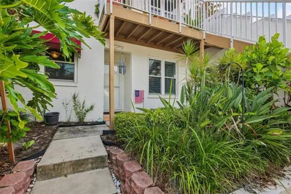 1440 Water View Drive W, Unit 106, Largo, FL, 33771