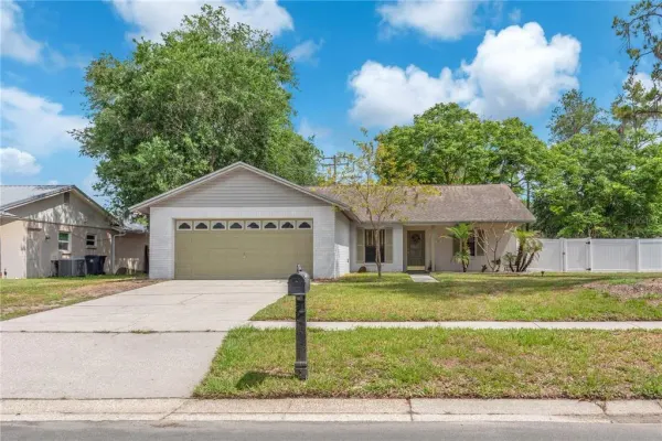 3619 ORANGEPOINTE ROAD, VALRICO, FL, 33596