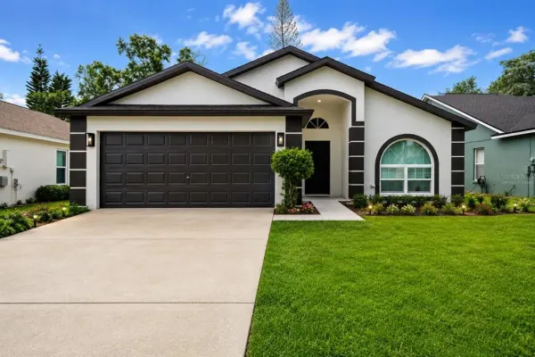 6808 Yardley Oaks Court, Tampa, FL, 33625