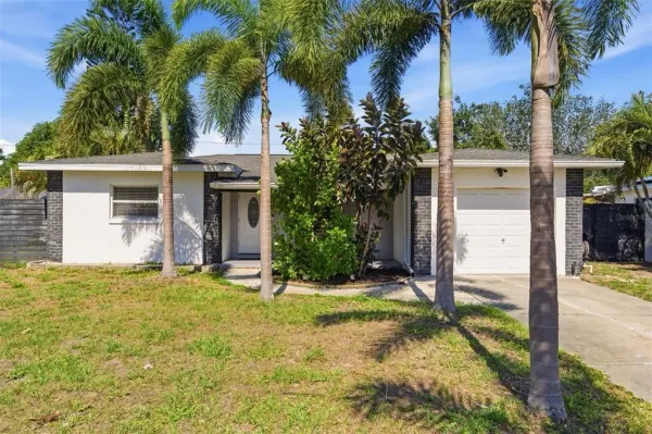 2150 76th Street N, St Petersburg, FL, 33710