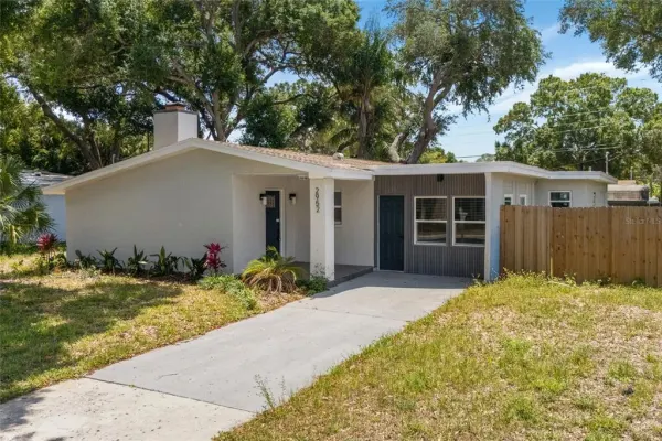 2952 Webley Drive, Largo, FL, 33771