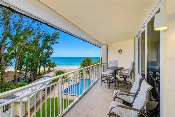 2504 Gulf Boulevard, Unit 304, Indian Rocks Beach, FL, 33785