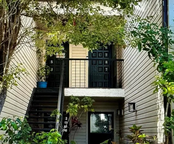4747 Puritan Circle, Unit 523, Tampa, FL, 33617