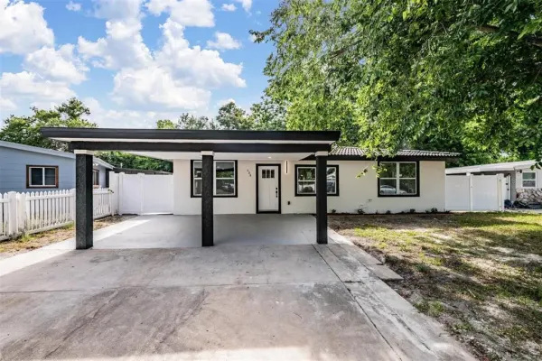 134 Emerald Lane, Largo, FL, 33771