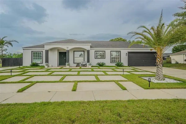 12121 Colonial Estates Lane, Riverview, FL, 33579