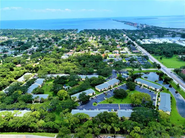 3001 58th Avenue S, Unit 805, St Petersburg, FL, 33712