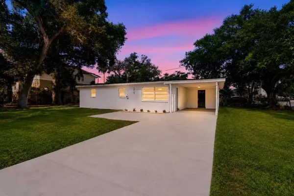 3425 E Louisiana Avenue, Tampa, FL, 33610