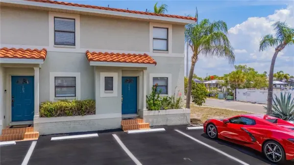 6506 Abaco Drive, Unit 104, Apollo Beach, FL, 33572