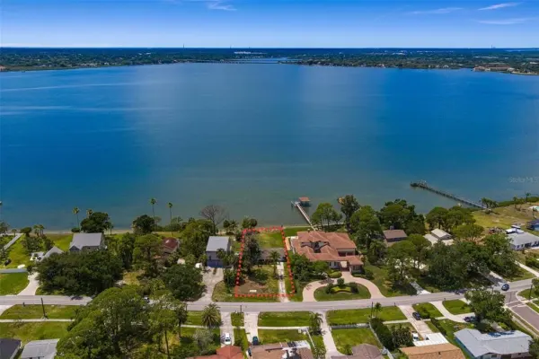 506 Shore Drive E, Oldsmar, FL, 34677
