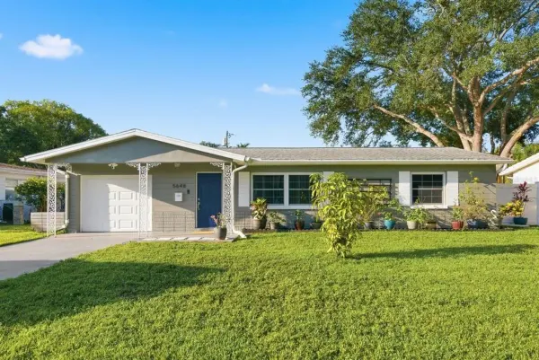 5648 33rd Avenue N, St Petersburg, FL, 33710