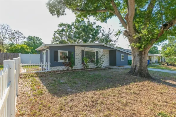 6321 S Renellie Court, Tampa, FL, 33616