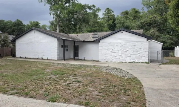 3129 W Paris Street, Tampa, FL, 33614