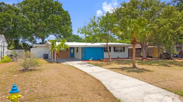 10221 N Fleetwood Drive, Tampa, FL, 33612