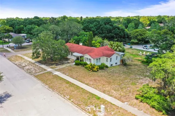 615 N Glenwood Avenue, Clearwater, FL, 33755