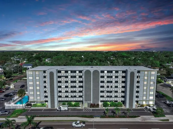 7321 Central Avenue, Unit 307, St Petersburg, FL, 33710