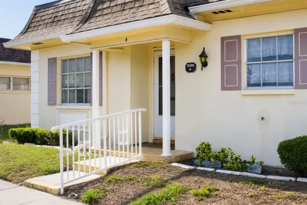 1656 S Lake Avenue, Unit 4, Clearwater, FL, 33756