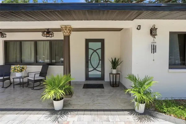 15040 Lake Magdalene Boulevard, Tampa, FL, 33618