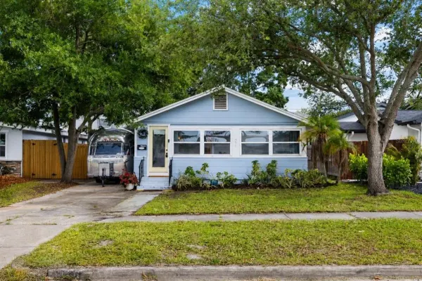 466 36th Avenue N, St Petersburg, FL, 33704
