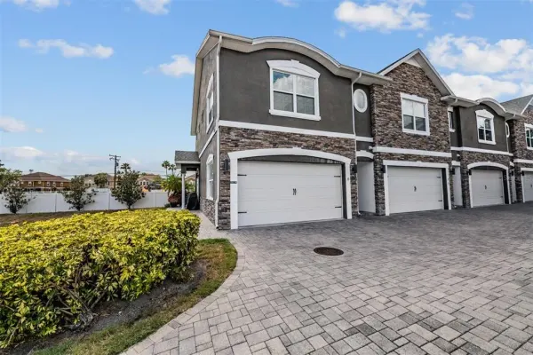 6921 Interbay Boulevard, Unit 8, Tampa, FL, 33616