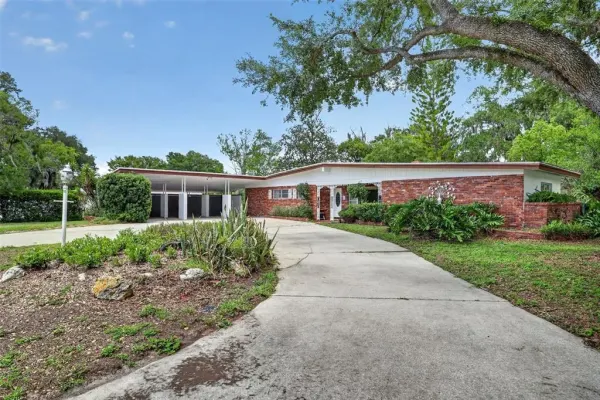 1509 W Country Club Drive, Tampa, FL, 33612
