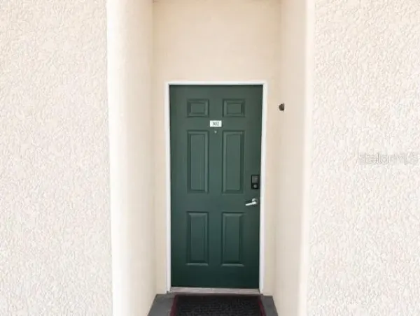 17102 Carrington Park Drive, Unit 302, Tampa, FL, 33647