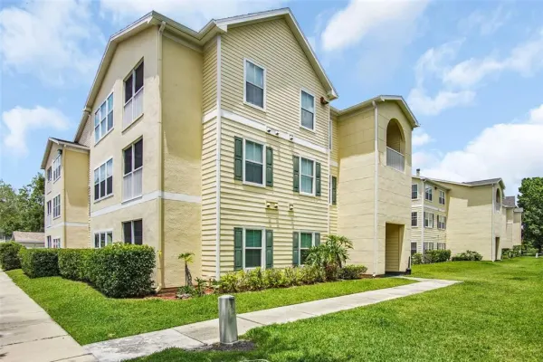 18245 Bridle Club Drive, Unit 18245, Tampa, FL, 33647