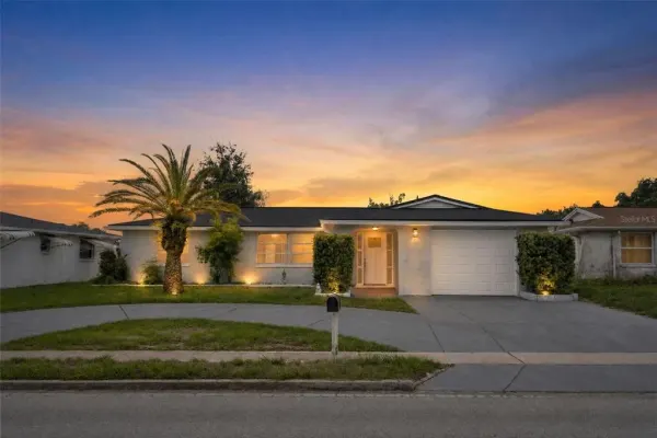 5626 Moog Road, Holiday, FL, 34690