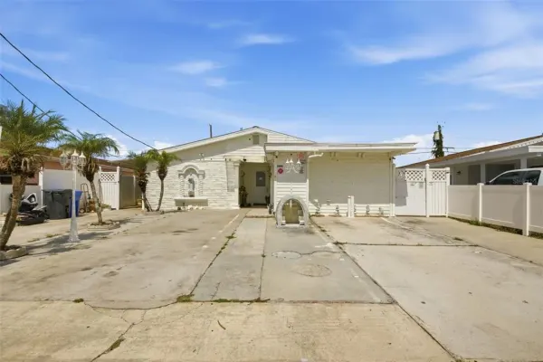 6812 N Thatcher Avenue, Tampa, FL, 33614