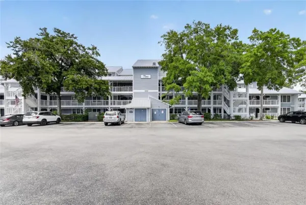 2599 Dolly Bay Drive, Unit 305, Palm Harbor, FL, 34684
