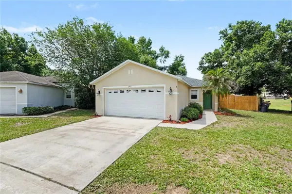 11917 Mango Groves Boulevard, Seffner, FL, 33584