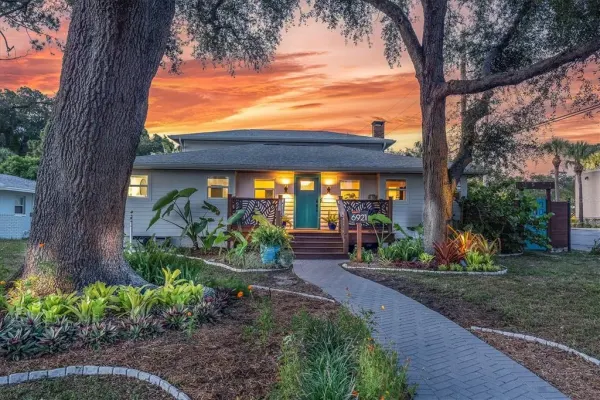 6921 Mango Avenue S, St Petersburg, FL, 33707